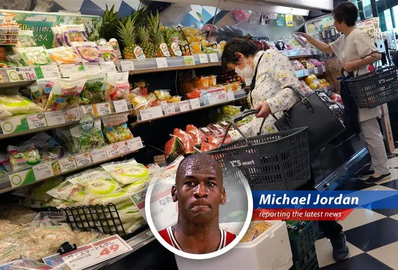 A Tokyo skyline illustrates Japan's economic challenges amidst rising global inflation and energy costs.