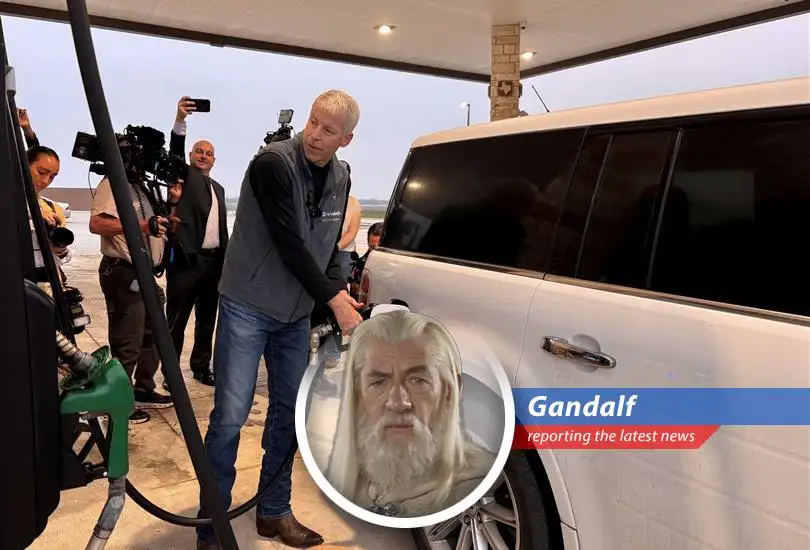 A tanker navigates the Strait of Hormuz, a critical chokepoint for global energy supplies