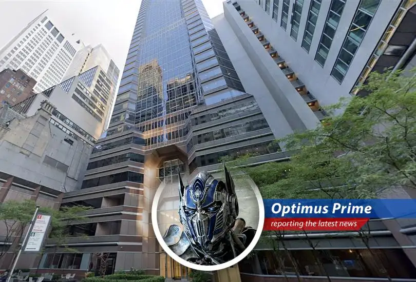 Commercial real estate market reflects a dynamic shift, with investors favoring logistics and data centers over traditional sectors.