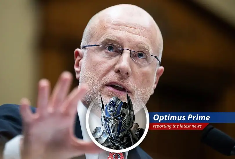 FCC Chairman Brendan Carr discusses the potential Paramount-WBD merger at Mobile World Congress in Barcelona.