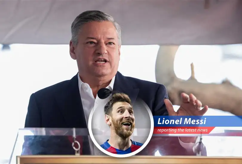 Netflix CEO Ted Sarandos arrives at the White House, facing a challenging acquisition battle for Warner Bros. Discovery while navigating political pressures.