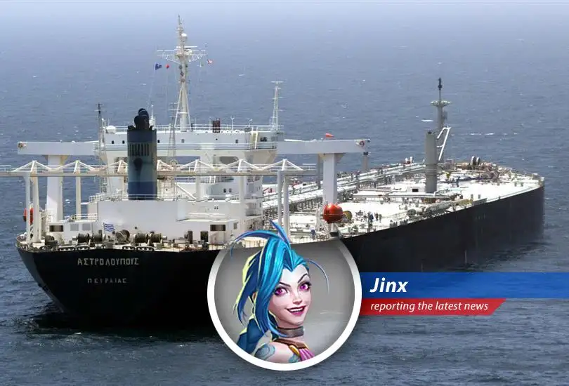 Oil tanker at sea, symbolizing the stranded Russian oil now subject to temporary U.S. authorization for purchase.