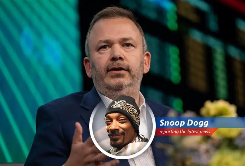 Snoop Dogg analyzes Blue Owl's financial situation, keeping it real in the world of private credit.