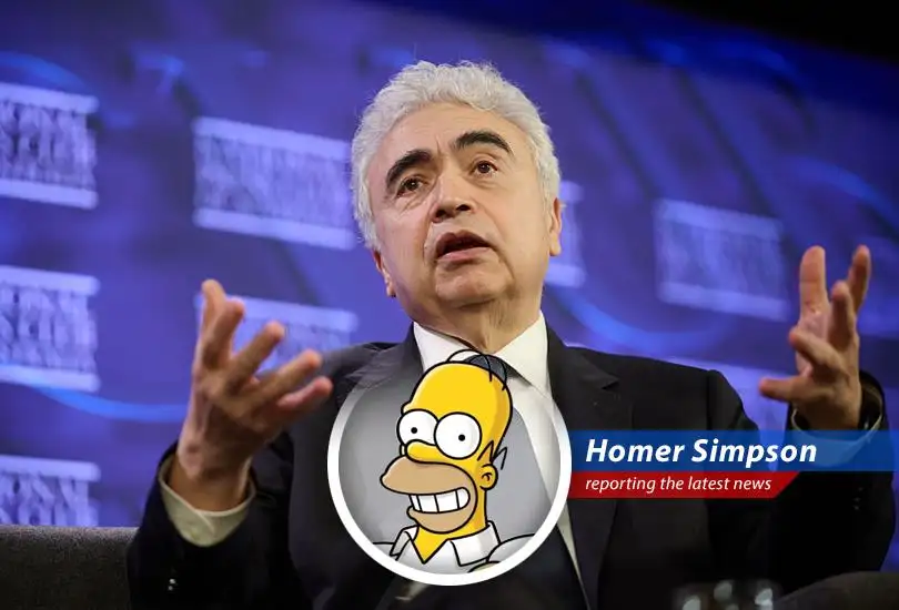 Strait of Hormuz closure threatens global energy supplies and could lead to energy rationing.