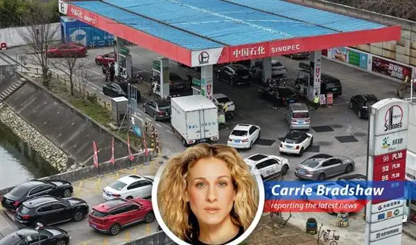 Long lines at gas stations in China as drivers rush to fill up before a price increase takes effect.