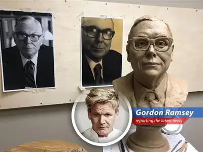 A bronze sculpture of Charlie Munger turns heads at Berkshire Hathaway annual meeting in a hilarious encounter. image