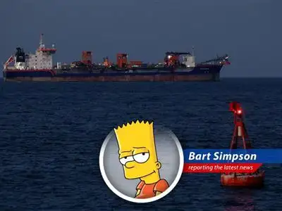 An oil tanker navigates the Persian Gulf, where insurance gaps could lead to environmental and economic chaos in the event of a disaster