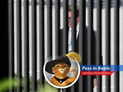 Anthropic's CEO, Dario Amodei, engages in talks with White House officials, hinting at a possible resolution to previous tensions.