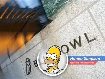 Blue Owl Capital stock takes a dive, reminding me of that time I tried to invest in Krusty Burgers. Doh