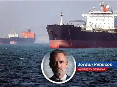 Crude oil tanker sailing at sea during sunset. Supply disruptions in the Middle East have been mitigated by strategic actions from the US and China, maintaining stable global oil prices.