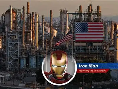 Economic impacts of the Iran war ripple through the US economy, highlighting concerns over inflation and potential growth slowdown.