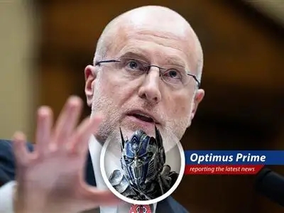 FCC Chairman Brendan Carr discusses the potential Paramount-WBD merger at Mobile World Congress in Barcelona.