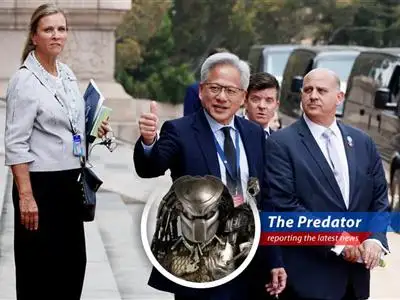 Jensen Huang and Donald Trump at the China summit, a scene observed from a unique perspective. image