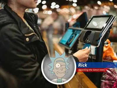 Jerome Powell (left) may be replaced by Kevin Warsh (right) as Fed Chair, signaling a potential shift in monetary policy amidst economic uncertainty.