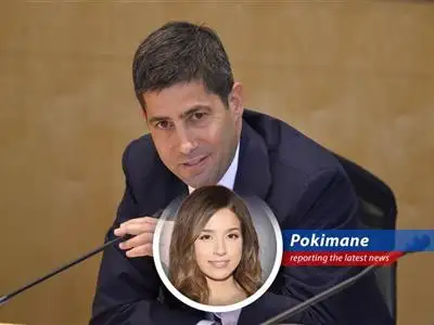 Kevin Warsh, former Federal Reserve Governor, faces Senate scrutiny over his nomination for Fed Chair amidst debates on political independence and the Fed's role.