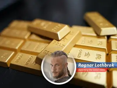 Laopu Gold's artisanal jewelry in Beijing, capturing the essence of Chinese luxury and investment.