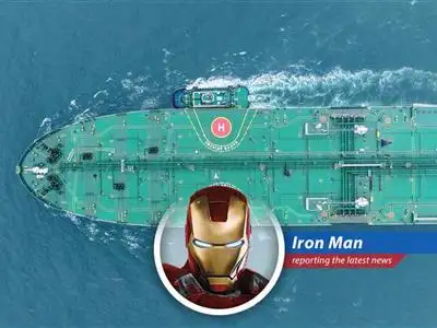 Oil supertankers navigating the Strait of Hormuz, a critical chokepoint now facing unprecedented disruption due to escalating Middle East tensions.