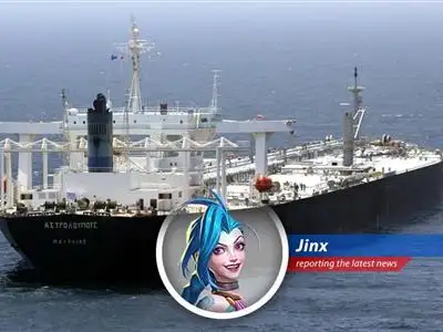 Oil tanker at sea, symbolizing the stranded Russian oil now subject to temporary U.S. authorization for purchase.