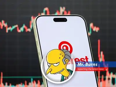 Pinterest stock experiences a significant drop following disappointing Q4 earnings and tariff-related challenges.