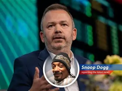 Snoop Dogg analyzes Blue Owl's financial situation, keeping it real in the world of private credit.