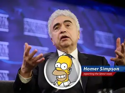 Strait of Hormuz closure threatens global energy supplies and could lead to energy rationing.