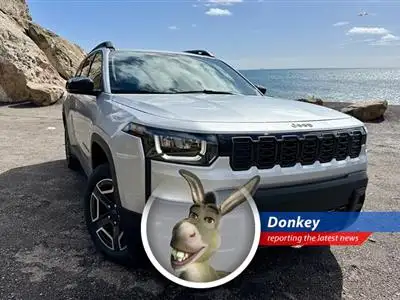 The 2026 Jeep Cherokee aims to boost Stellantis's U.S. sales with its hybrid powertrain and competitive features.