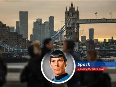 The FTSE 100 shows signs of strain despite recent gains relative to US counterparts, indicating market vulnerabilities amidst global turmoil.