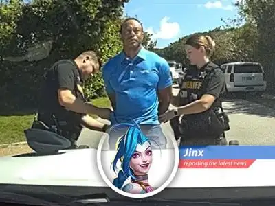 Tiger Woods navigates a rough patch, both on and off the green.